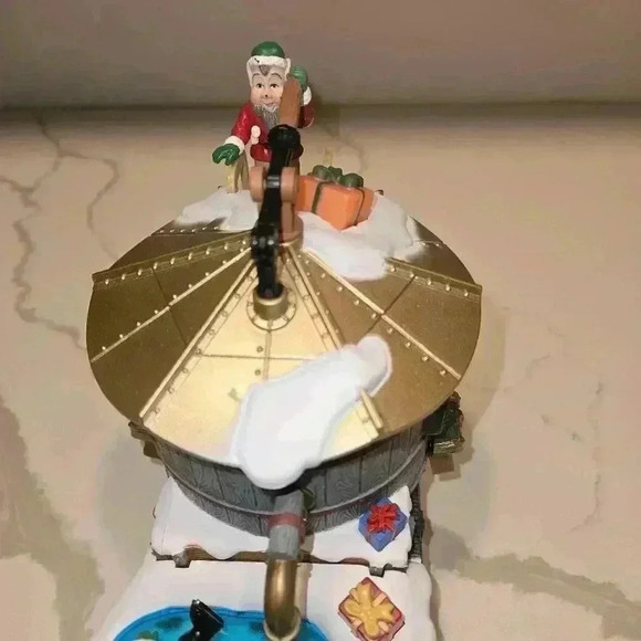 NIB Bright Holiday Express Animated Water Tanker Skating Train Car - Picture 8 of 9